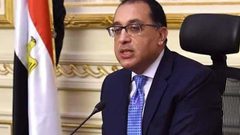 مصر تمدد حظر التجول الليلي لمواجهة تفشي فيروس كورونا