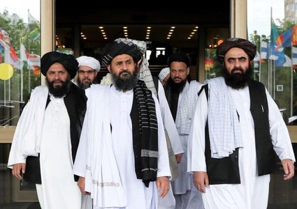 طالبان تعقد اجتماعا مع قائد القوات الأمريكية في أفغانستان