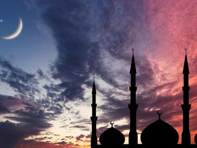 فلكيا:رمضان يوم الجمعة 24 نيسان