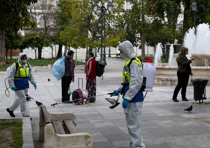 بريطانيا تعلن تسجيل 9875 وفاة جراء فيروس كورونا