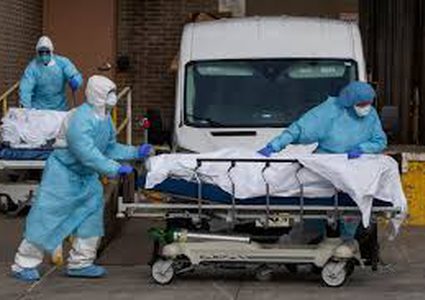 الولايات المتحدة تسجل 2000 حالة وفاة بكورونا في يوم واحد