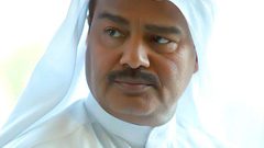 حريق يدمر مطعم الفنان الكويتي عبد الرحمن العقل