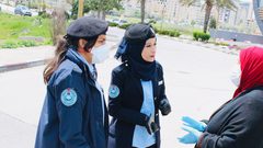 الشرطة النسائية تحث المواطنين على اجراءات الوقاية من فيروس كورونا