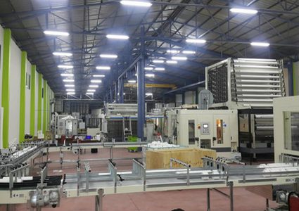 العسيلي: 100 ألف منشأة في فلسطين توقفت عن العمل بسبب كورونا