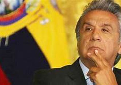 خفض رواتب رئيس الإكوادور وكبار مسؤوليها بنسبة 50%