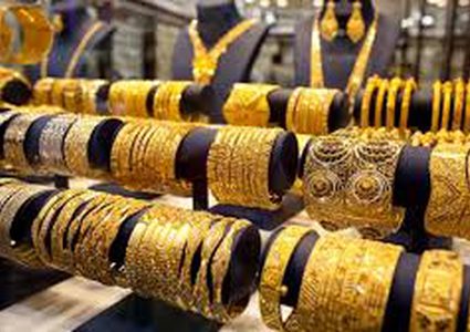 الذهب يقفز لاعلى سعر في 7سنوات في ظل انتشار كورونا