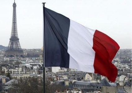 وزير المالية الفرنسي: الاقتصاد سينكمش 8% العام الجاري