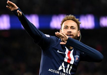 ميسي يختار صفقته المفضلة بين نيمار ولاوتارو