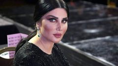 نجمات يخضن تحدي الوسادة