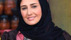 الجمهور ينتقد الفنانة المصرية حلا شيحة