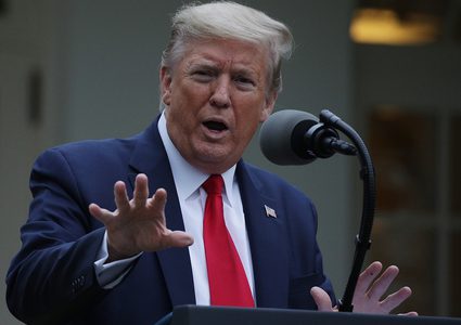 ترامب يوقف مساعدات الولايات المتحدة لمنظمة الصحة العالمية