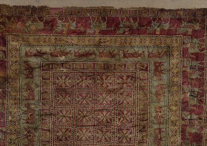 الكشف عن أصول أقدم سجادة في العالم