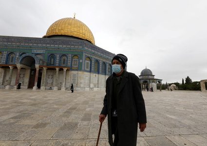 الأوقاف تمدد تعليق حضور المصلين للأقصى بسبب كورونا