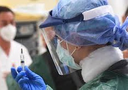 عدد المصابين بكورونا في العالم يتجاوز المليونين ومئة ألف