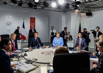 محلل سياسي: كورونا سيرسم سياسات وتكتلات جديدة حول العالم