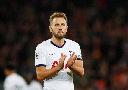 قرار مفاجئ من ريال مدريد بشأن صفقة المهاجم كين