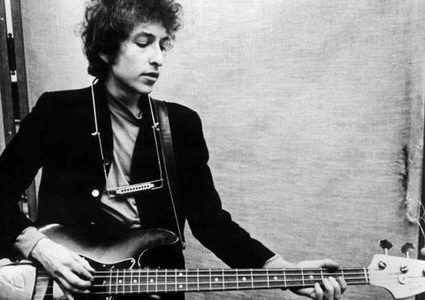 كلمات أغنية بخط بوب ديلان بـ2.2 مليون دولار