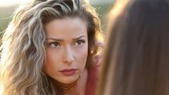 باميلا الكيك توجه رسالة جديدة لنادين نسيب نجيم