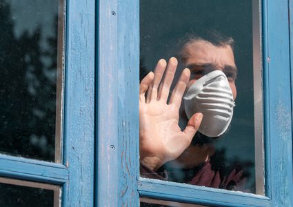 خبير تنمية بشرية يتحدث عن كيفية التأقلم مع أزمة كورونا