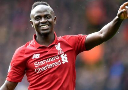 اللاعب السنغالي يتأرجح بين ليفربول وريال مدريد