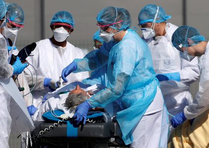 خبراء: مرضى كورونا أكثر عرضة للمعاناة من الأمراض الجلدية