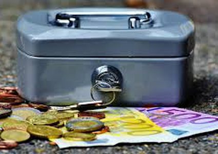 إعادة التداول في بورصة فلسطين اعتبارا من الثالث من أيار المقبل