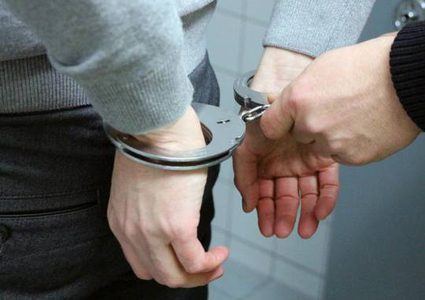 الشرطة تكشف ملابسات سرقة محل تجاري بطولكرم