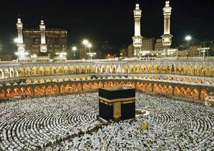 السعودية: إقامة صلاة التراويح في الحرمين بدون مصلين