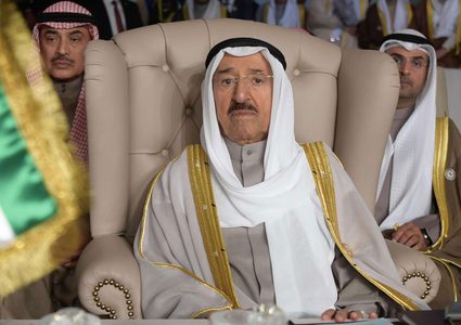 امير الكويت يعتذر عن استقبال المهنئين بشهر رمضان بسبب كورونا