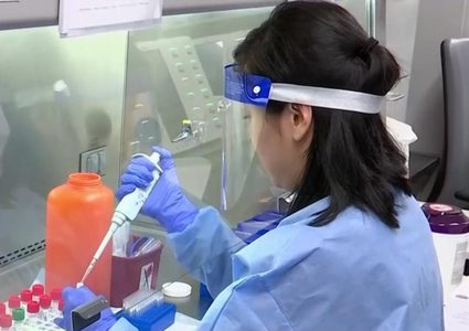 مختص بعلم المناعة :كورونا كشف العجز العالمي في مجال البحث العلمي