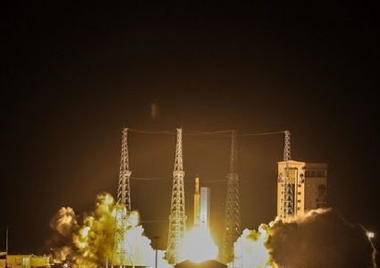 ايران: نجاح عملية اطلاق اول قمر صناعي عسكري للفضاء