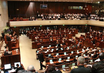 الكنيست ينتقد طريقة الكشف عن معلومات فيروس كورونا