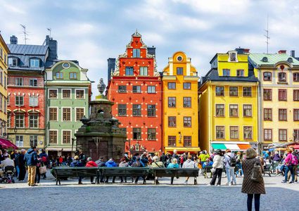 عالم: السويد نجحت في تطبيق نظام مناعة القطيع لمواجهة كورونا