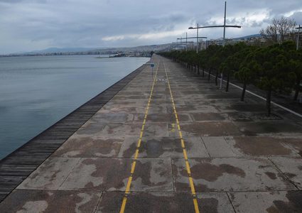 استمرار اجراءات العزل في بريطانيا لاحتواء فيروس كورونا