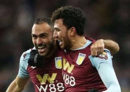 تأجيل 25% من رواتب لاعبي أستون فيلا