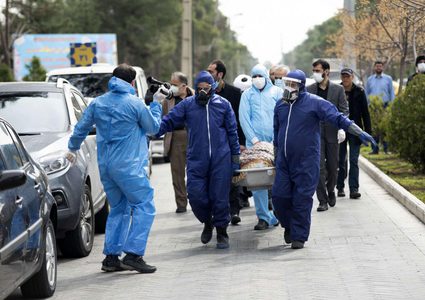 ارتفاع وفيات الكحول المغشوش في ايران إلى 728 شخصا