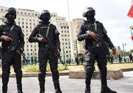 الرئيس المصري يعلن حالة الطوارئ في مصر لمدة 3 أشهر