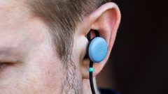 غوغل تطلق سماعة بلوتوث بميزة الترجمة الفورية