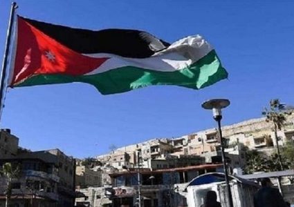 الأردن يقرر تخفيف الحظر على المؤسسات التعليمية