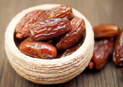 فوائد التمر للصائم