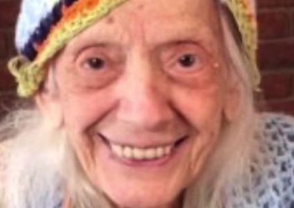 عجوز أميركية تتمكن من قهر الإنفلونزا الإسبانية وكورونا والسرطان