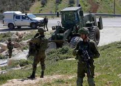 الاحتلال يجرف مشتلا زراعيا في قرية الشمعة