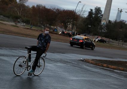 ايطاليا.. تراجع الوفيات بفيروس كورونا