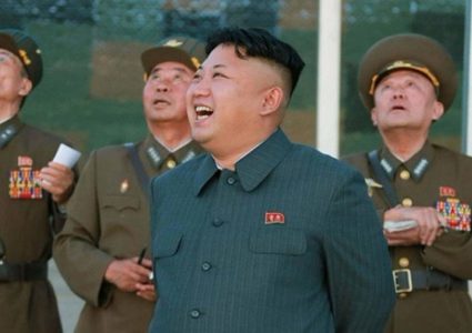 زعيم كوريا الشمالية يظهر علنا لأول مرة منذ 20 يوما