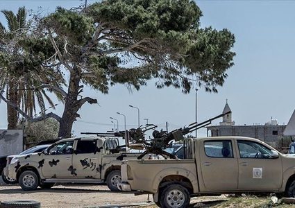 الحكومة الليبية تعلن مواصلة القتال بعد اعلان هدنة من جانب واحد