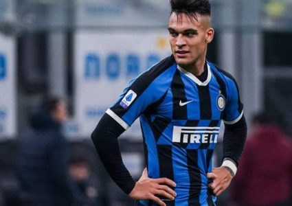 مهاجم إنتر ميلان يكافئ برشلونة بخطوة جادة