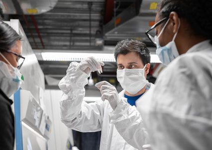 الجيش الأميركي يطور تحليل دم للكشف عن عدوى فيروس كورونا