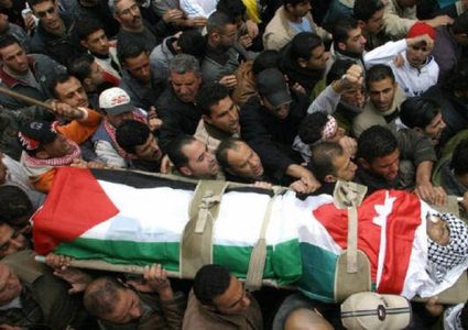 ثلاثة شهداء وهدم 20 بيتًا ومنشأة في نيسان المنصرم