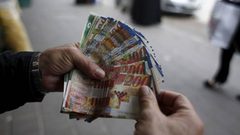 التنمية الاجتماعية: 385 مليون شيكل مساعدات للأسر الفقيرة بغزة