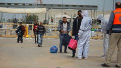 حوالي 40 الف عامل فلسطيني يمتنعون عن دخول اسرائيل